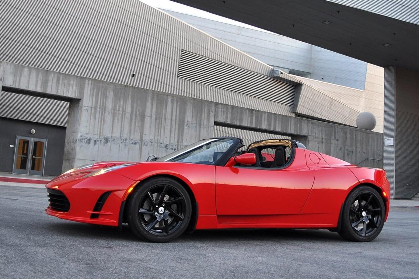 Tesla roadster первое поколение