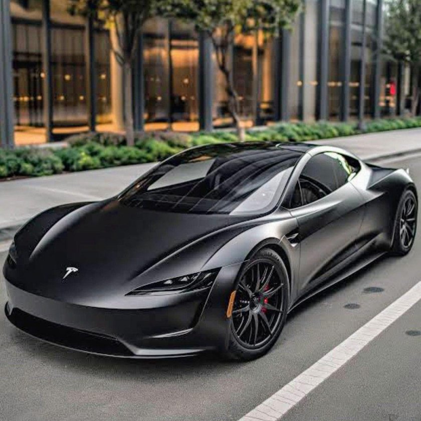 Тесла спорткар