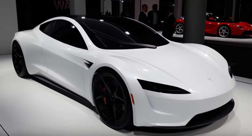 Tesla Roadster 2020 белая