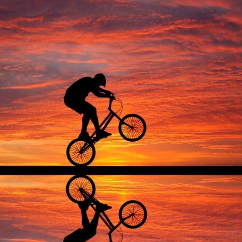 Велосипед на закате