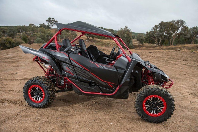 Yamaha yxz1000r
