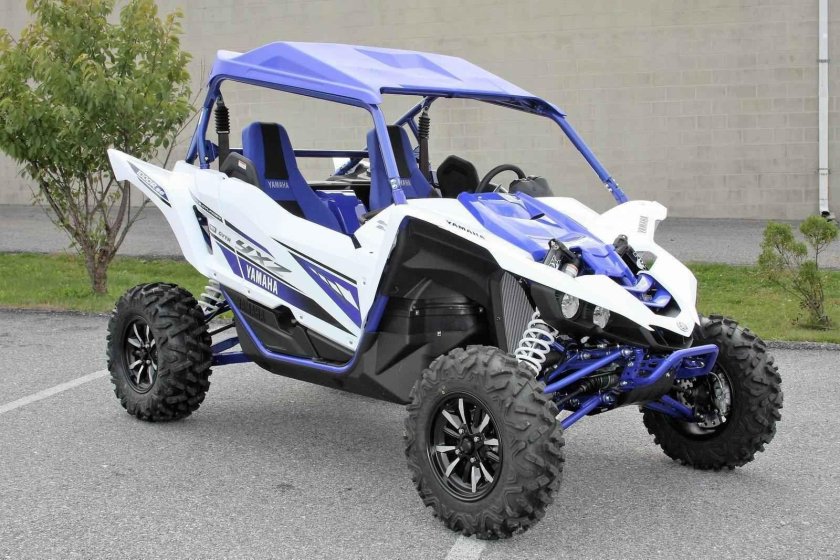 Yamaha yxz1000r