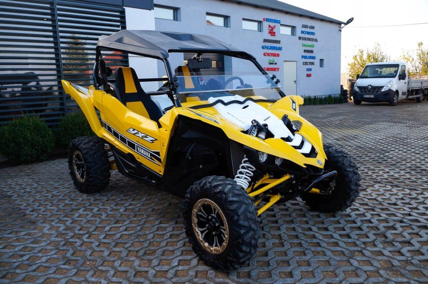 Багги Yamaha yxz1000r