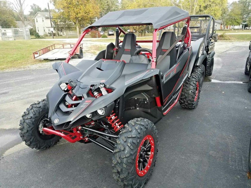 Yamaha yxz1000r