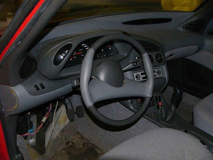 Москвич АЗЛК-2143 «Яуза»