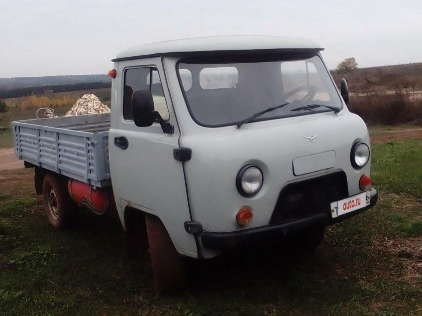 Уаз 3303 1999 грузовой бортовой