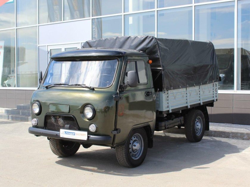 УАЗ 3303