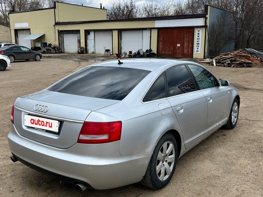 Ауди а 6 2011 года