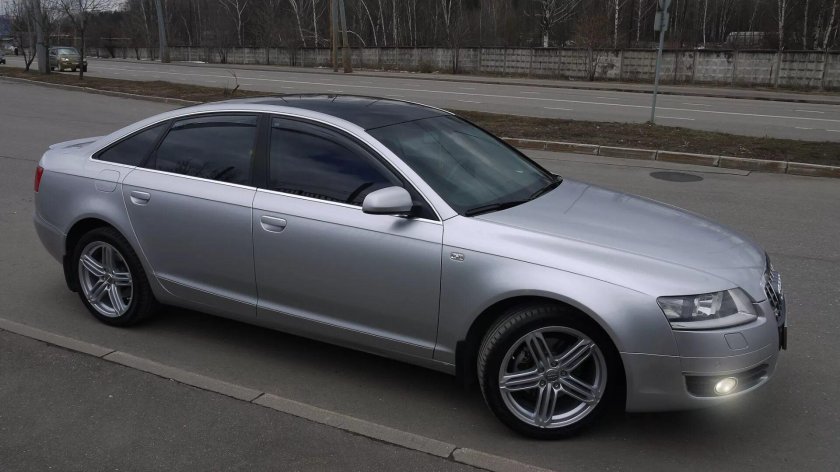 Ауди а6 с6 серебристая