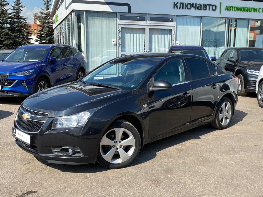 Шевроле круз 2012