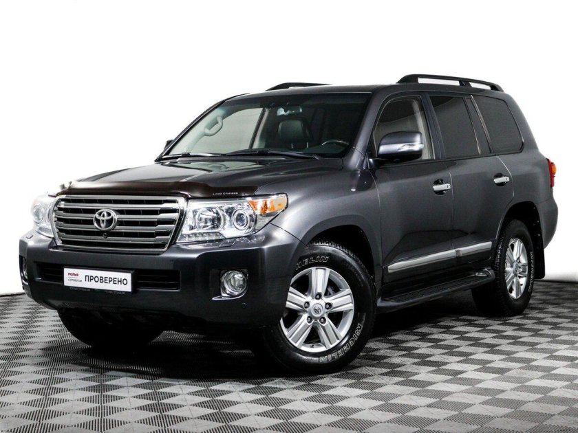 Toyota land cruiser 200 2014