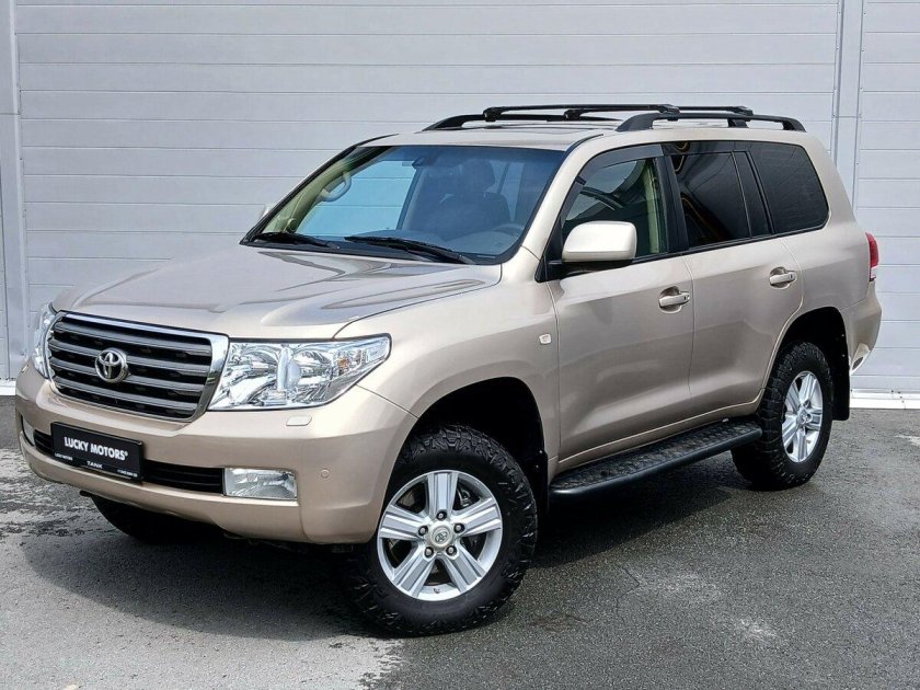 Toyota land cruiser 200 series