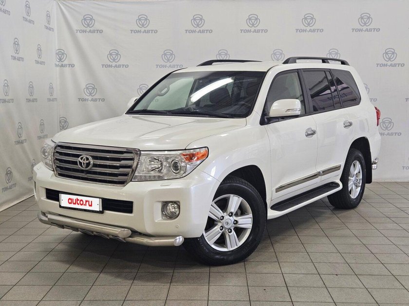 Тойота ленд крузер 200 рестайлинг 1