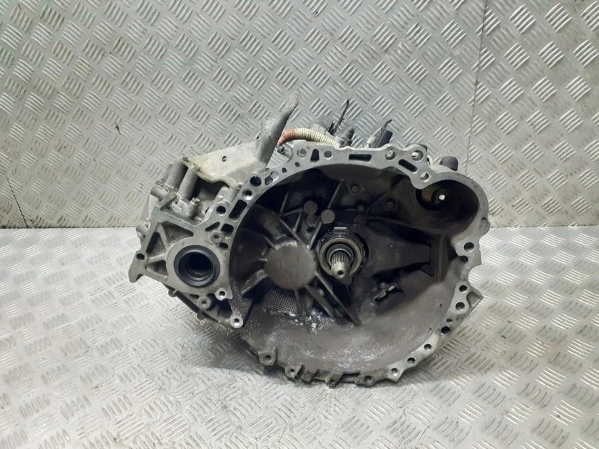 Коробка переключения передач кпп