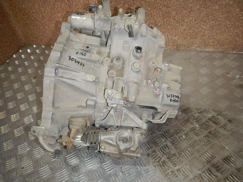 МКПП робот Тойота Королла 150