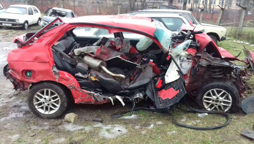 Race car Bloody crash