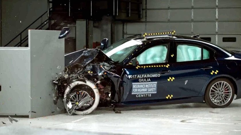 Краш тест Альфа Ромео