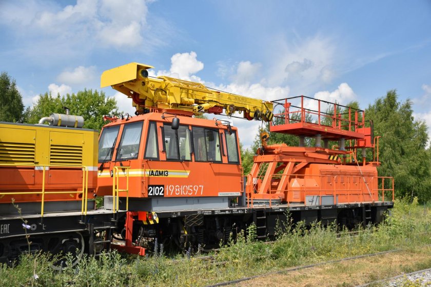 Адм 1 мотовоз