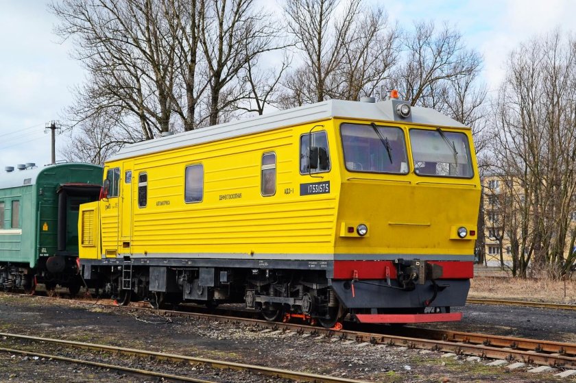 АДЭ автомотриса