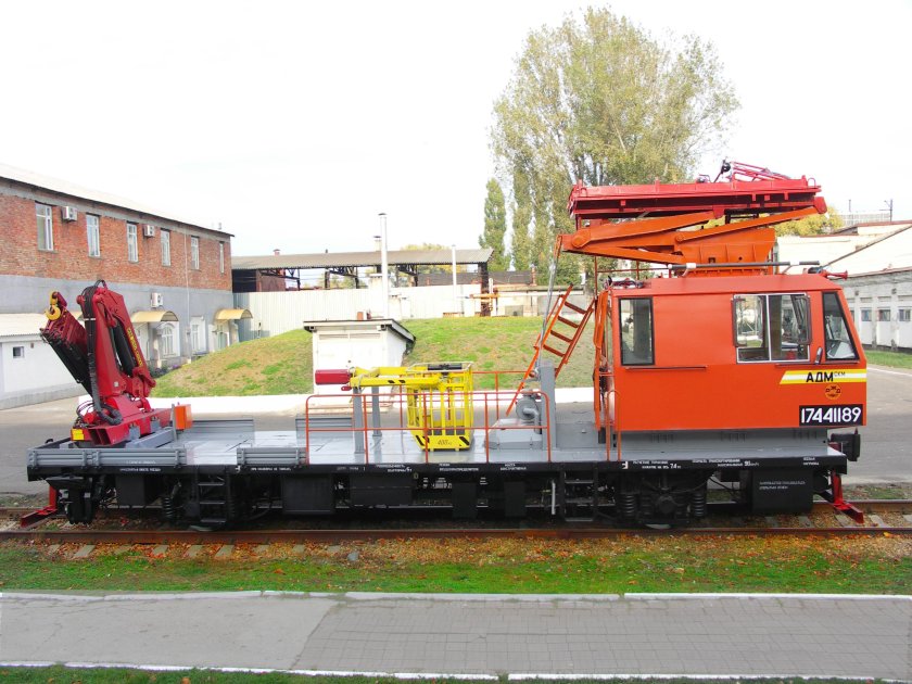 Адм-1 автомотриса