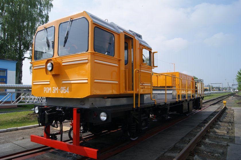 АГД-1м автомотриса грузовая дизельная