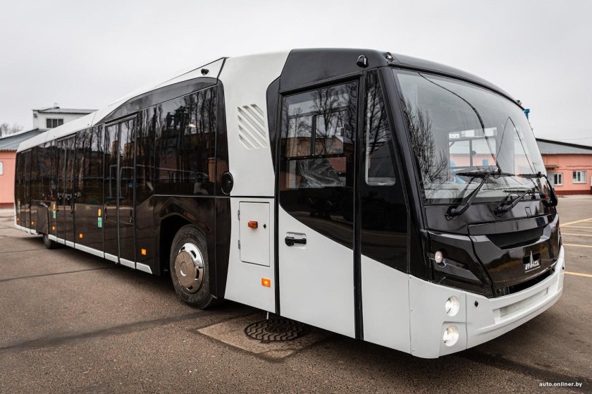 Перронный автобус МАЗ 271