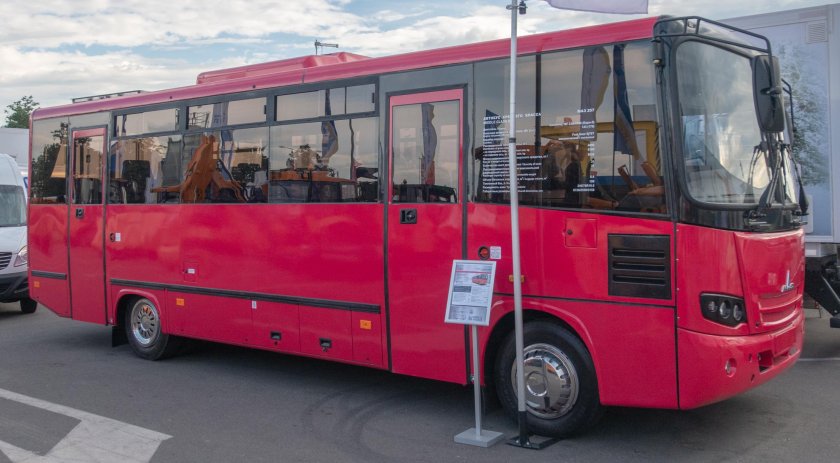 Автобус МАЗ 257