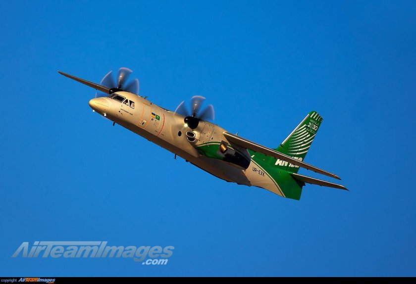 Самолет АН 24