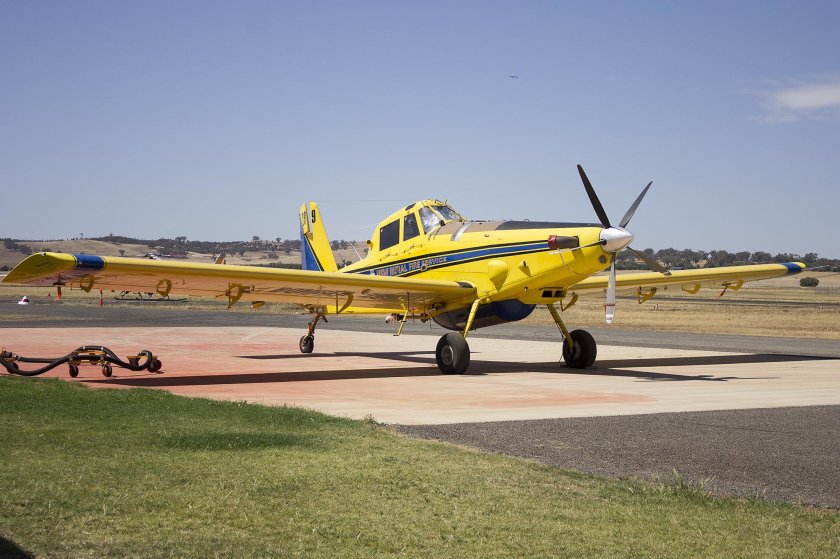 Air tractor at-802