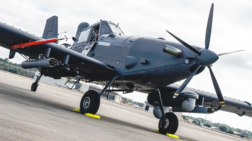 Самолет air tractor at-802u