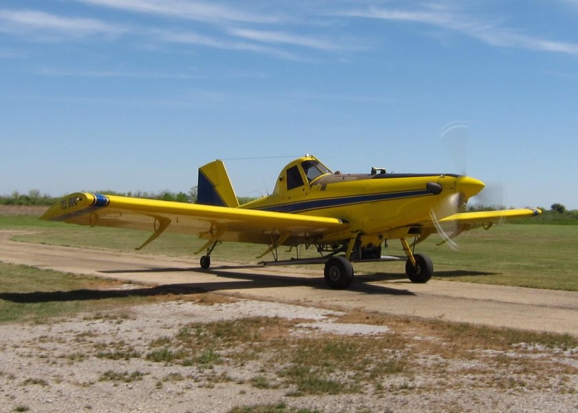 Air tractor at-400