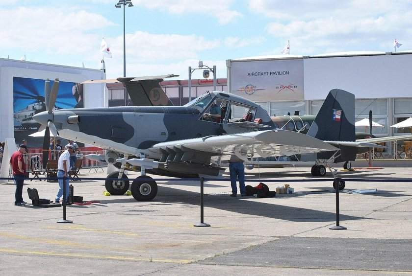 Air tractor at-802l Longsword