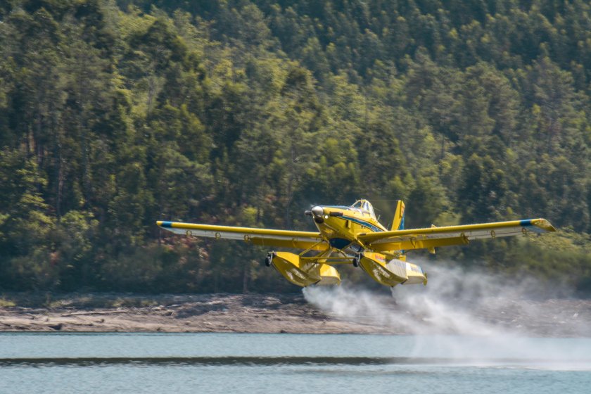Самолет Air tractor at-400