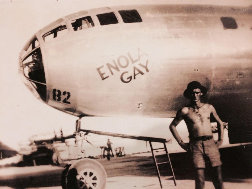 Энола Гейтс самолет