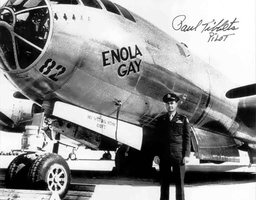 Бомбардировщик b-29 «Enola gay»