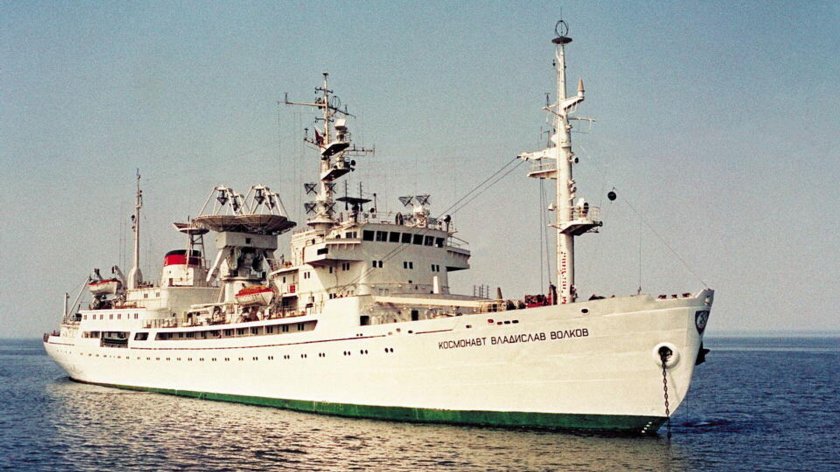 Научно исследовательское судно Юрий Гагарин