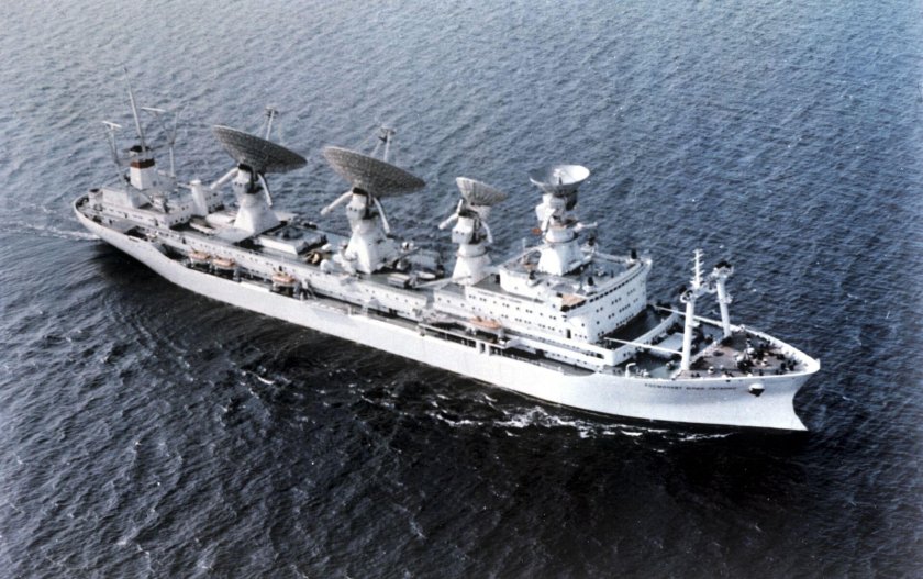 Нис космонавт юрий гагарин корабль