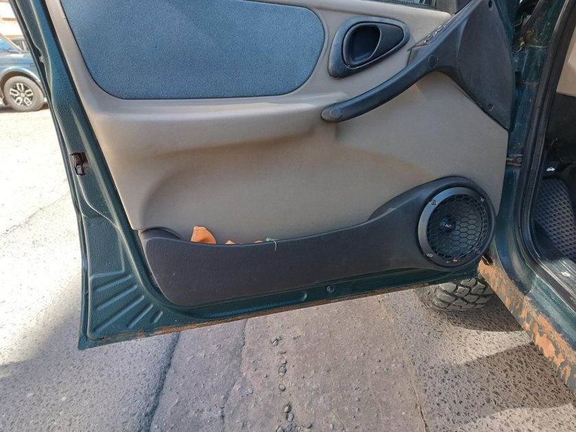 Подиумы нива шевроле 16+16