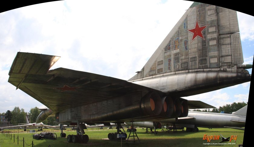 Бомбардировщик т-4-сотка