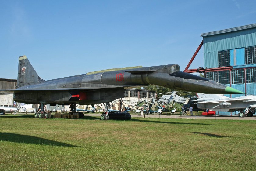 Т-4 бомбардировщик