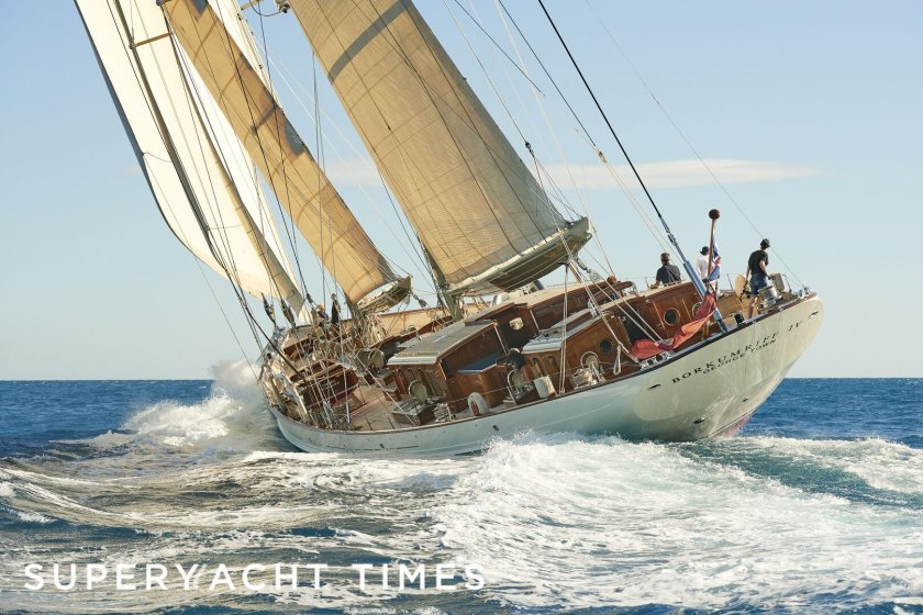 Royal Romance яхта