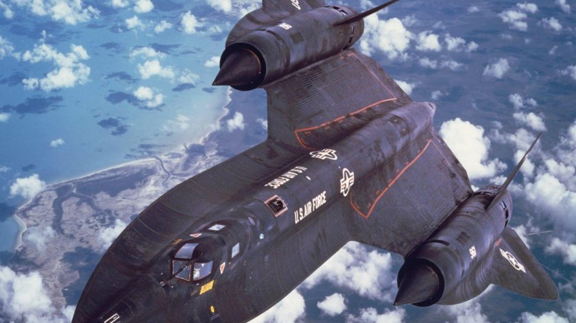 Черный дрозд самолет sr 71