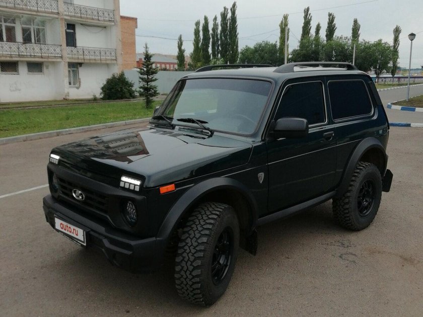 Нива 2121 Бронто