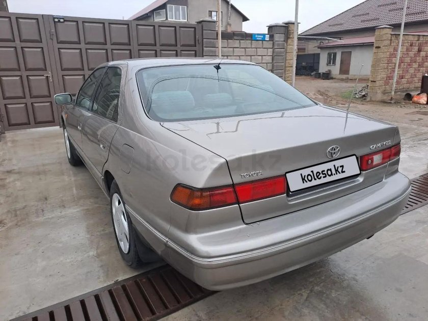 Toyota camry 1998