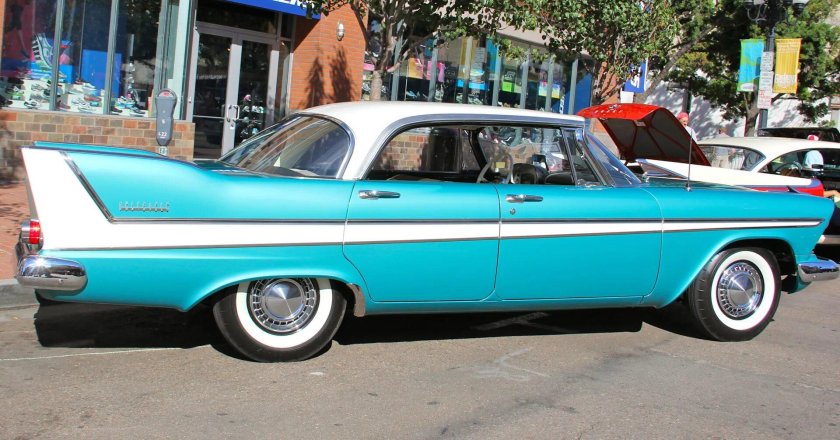 Plymouth Belvedere 1958