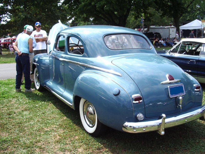 1937 plymouth