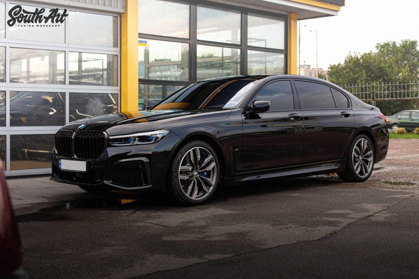 Bmw 7 g 12 рестайлинг
