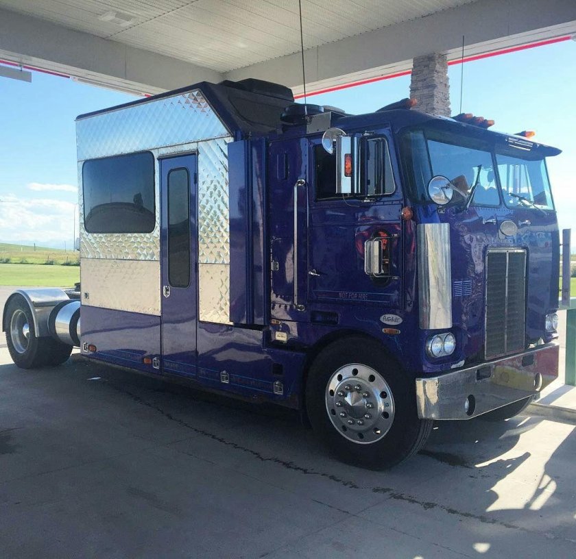 Автодом Петербилт