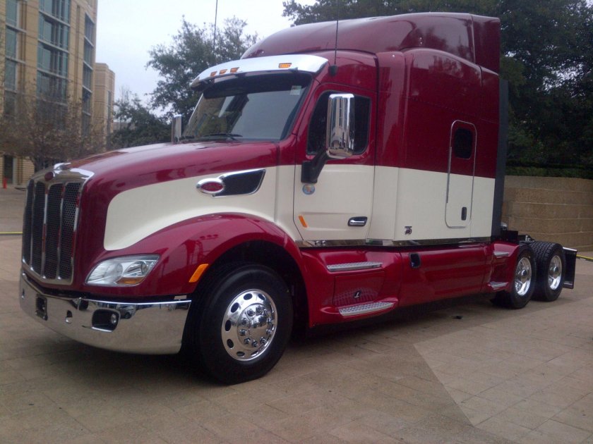 Петербилт 579