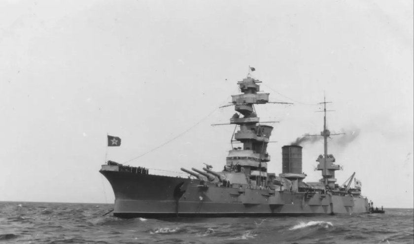 Линкор Марат